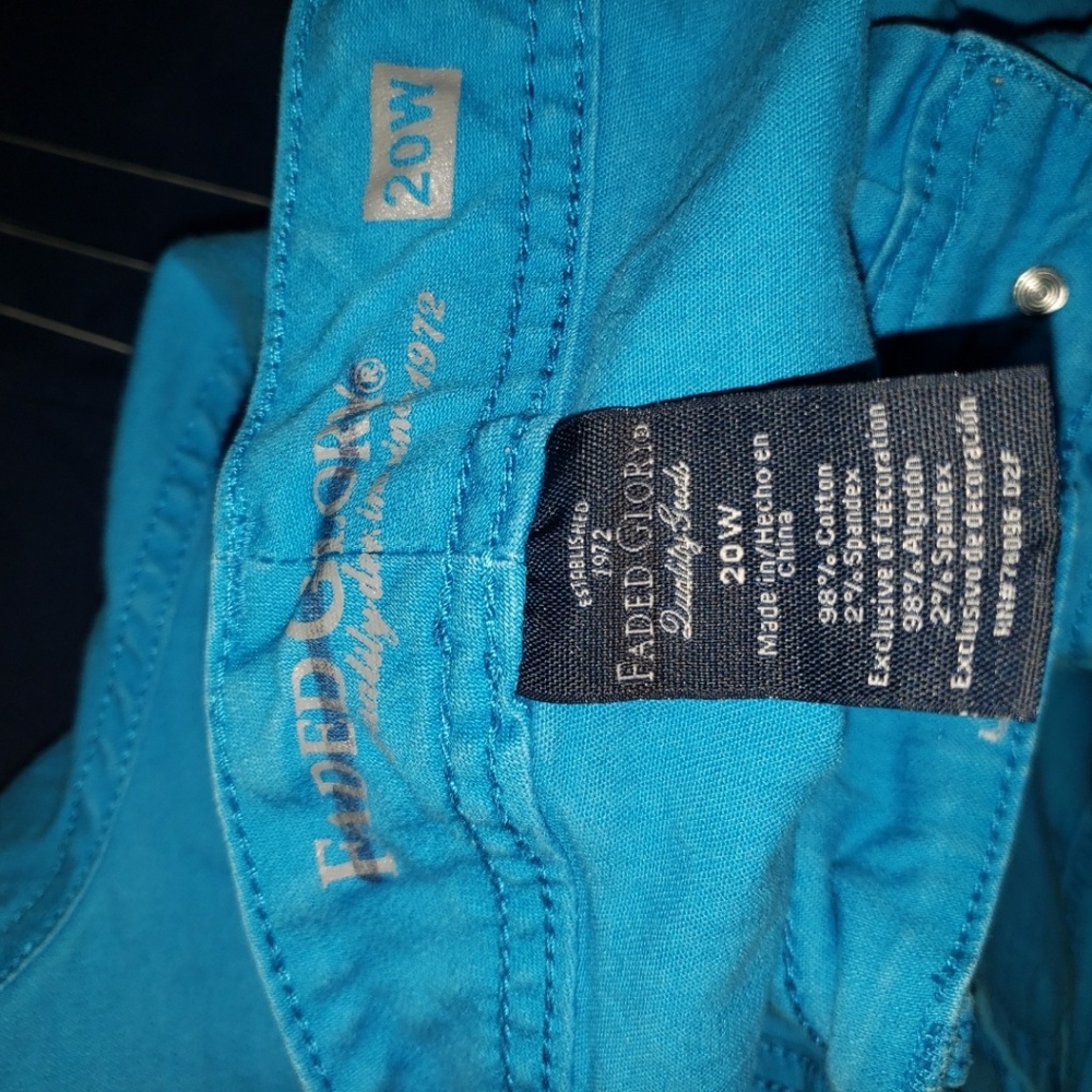 Blue capris - Picture 3 of 3